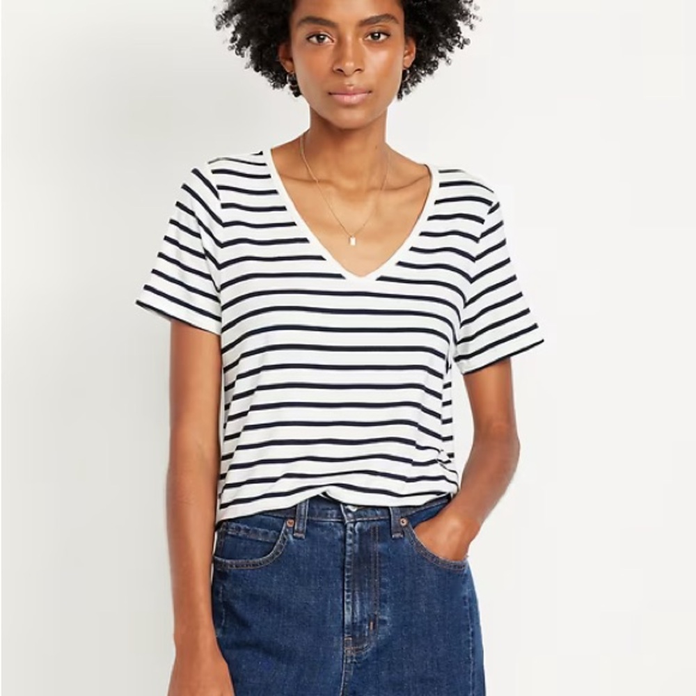 Old Navy Luxe V-Neck Striped T-Shirt